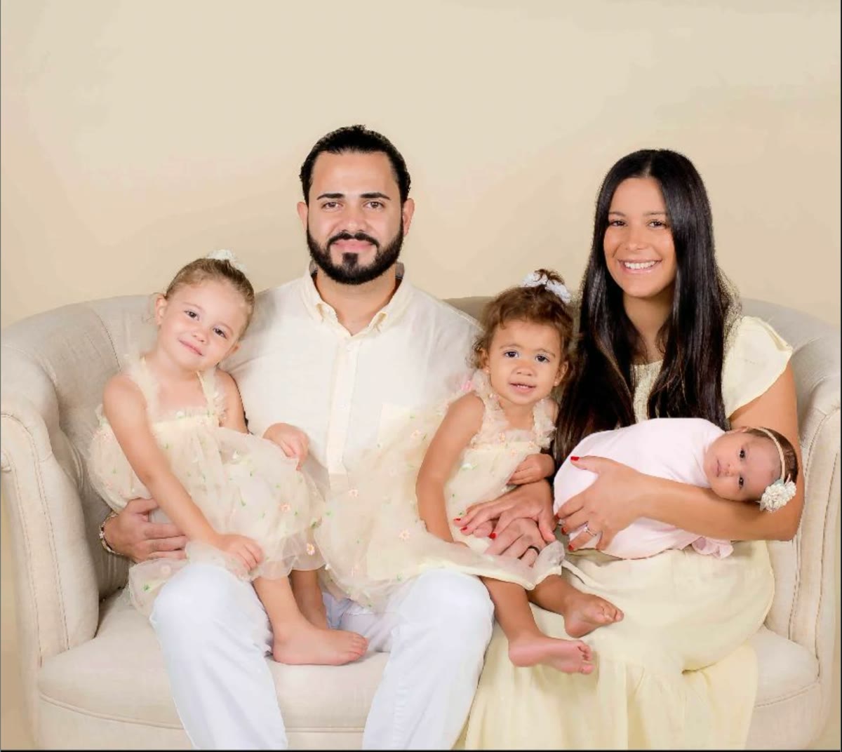 Henry Hernandez with his family